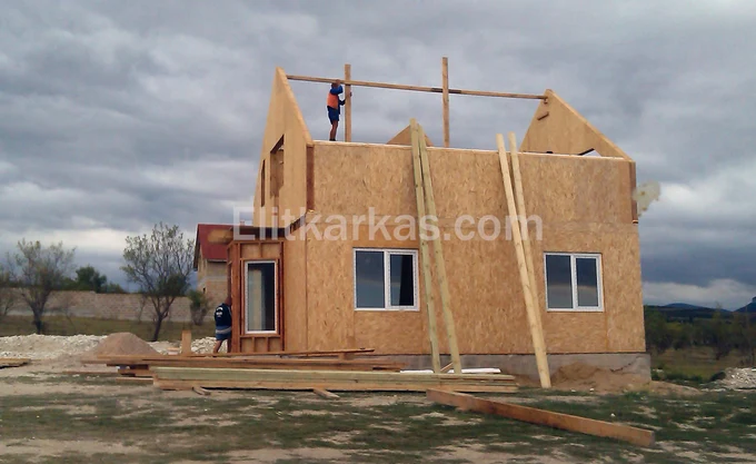 Монтаж кровли
